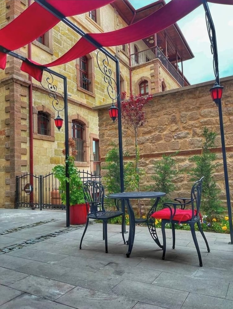 Pertevniyal Aziziye Hotel image