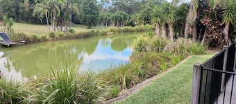 Sawtell Hinterland Retreat .Rural , peaceful living ,close to everything !