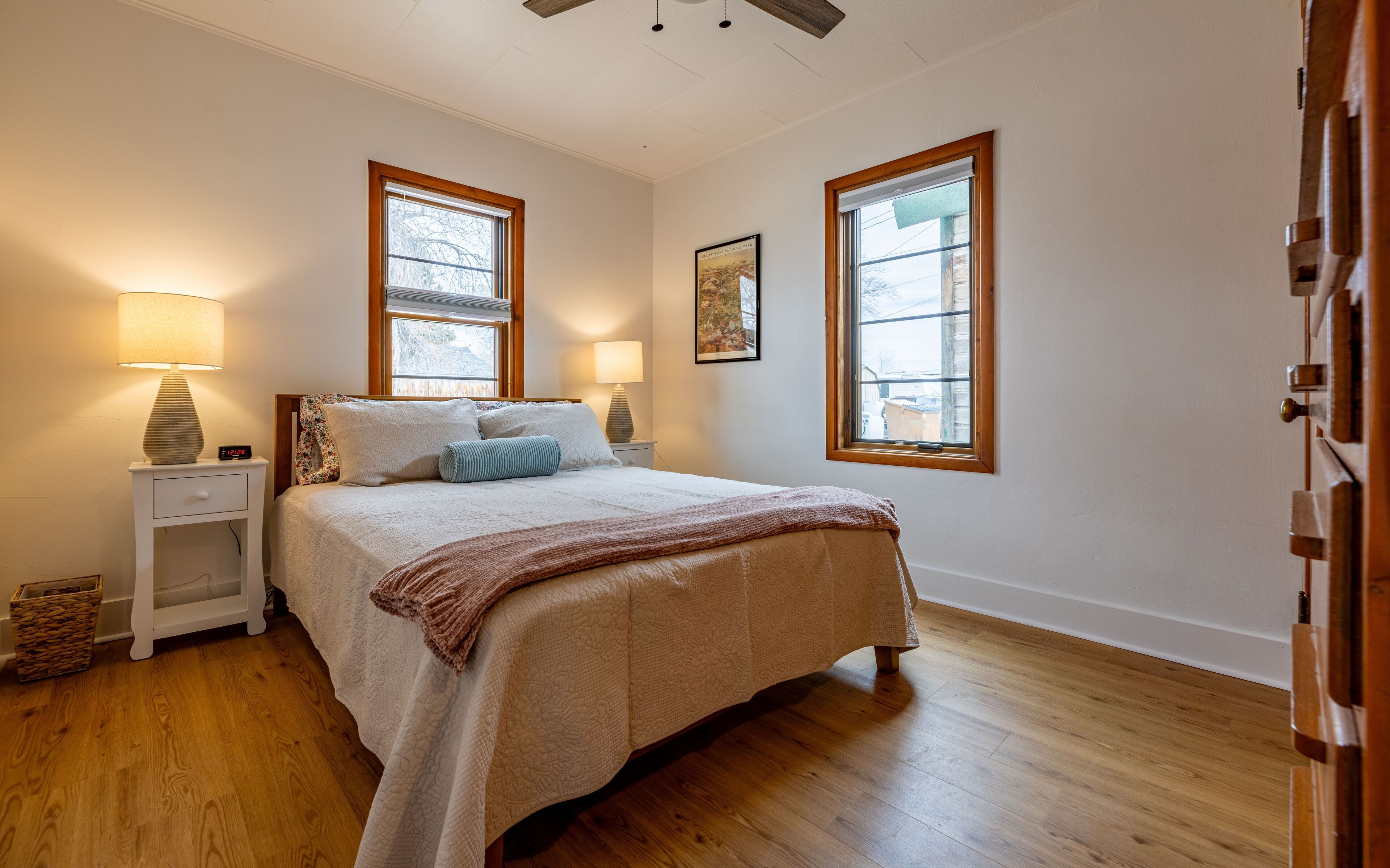 2 chambres, bureau, fer et planche à repasser, Wi-Fi gratuit