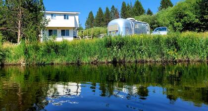 Cozy cottage with river access and great outdoor adventures
