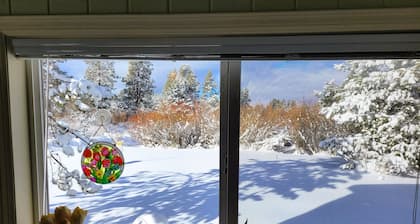 Cozy cottage with river access and great outdoor adventures