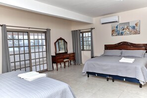 Perhetalo | 3 makuuhuonetta, yksilöllisesti sisustettu, yksilöllisesti kalustettu