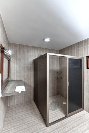 Bathroom - Casa MG (Úrsulo Galván)