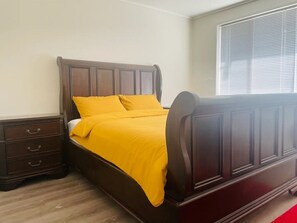 3 bedrooms, WiFi, bed sheets