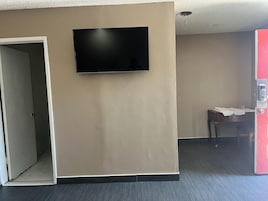 Habitación familiar doble | Sistema de insonorización, wifi gratis, ropa de cama
