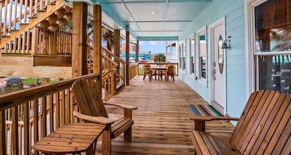 Large Coastal Home w/ Ocean Views! Pet Friendly!