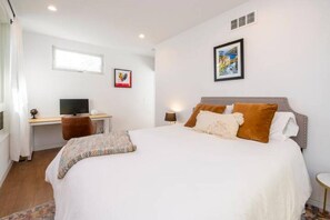 2 chambres, fer et planche Ă repasser, Wi-Fi gratuit, draps fournis