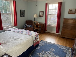 4 Schlafzimmer, Bügeleisen/Bügelbrett, WLAN, Bettwäsche