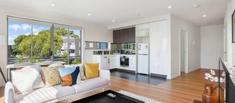 Trendy Burwood Lifestyle and Location