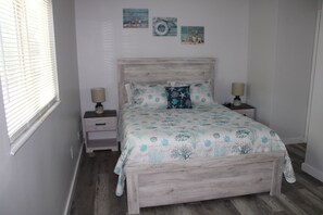 4 chambres, fer et planche à repasser, lit de bébé portatif, Wi-Fi