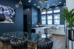 Dining - EaDo Casa Azul (Houston)