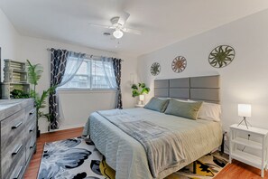 4 bedrooms, iron/ironing board, travel cot, free WiFi