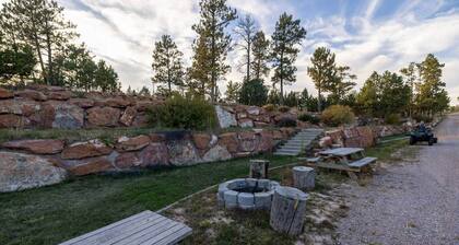 Hunters Lodge in Custer