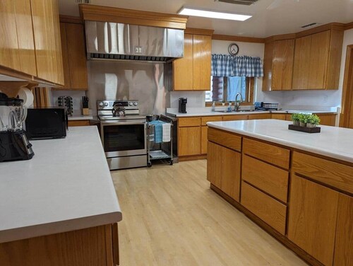 Hunters Lodge in Custer