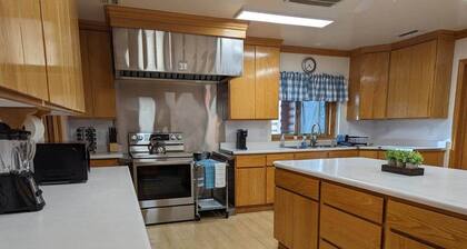 Hunters Lodge in Custer