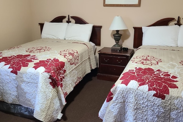 1 chambre, bureau, Wi-Fi gratuit, draps fournis