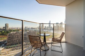 Căn hộ Deluxe, 2 phòng ngủ, ban công, quang cảnh thành phố | Ban công