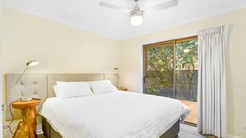 3 bedrooms, WiFi, bed sheets