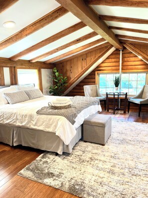 4 Schlafzimmer, Schreibtisch, Bügeleisen/Bügelbrett, WLAN