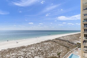On the beach - Pearl 606 Sugar white sand and emerald waters (Navarre)