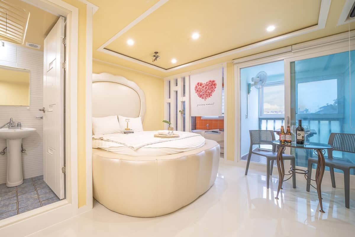 ห้องเบสิก, 1 ห้องนอน (303) | 1 ห้องนอน, Wi-Fi ฟรี