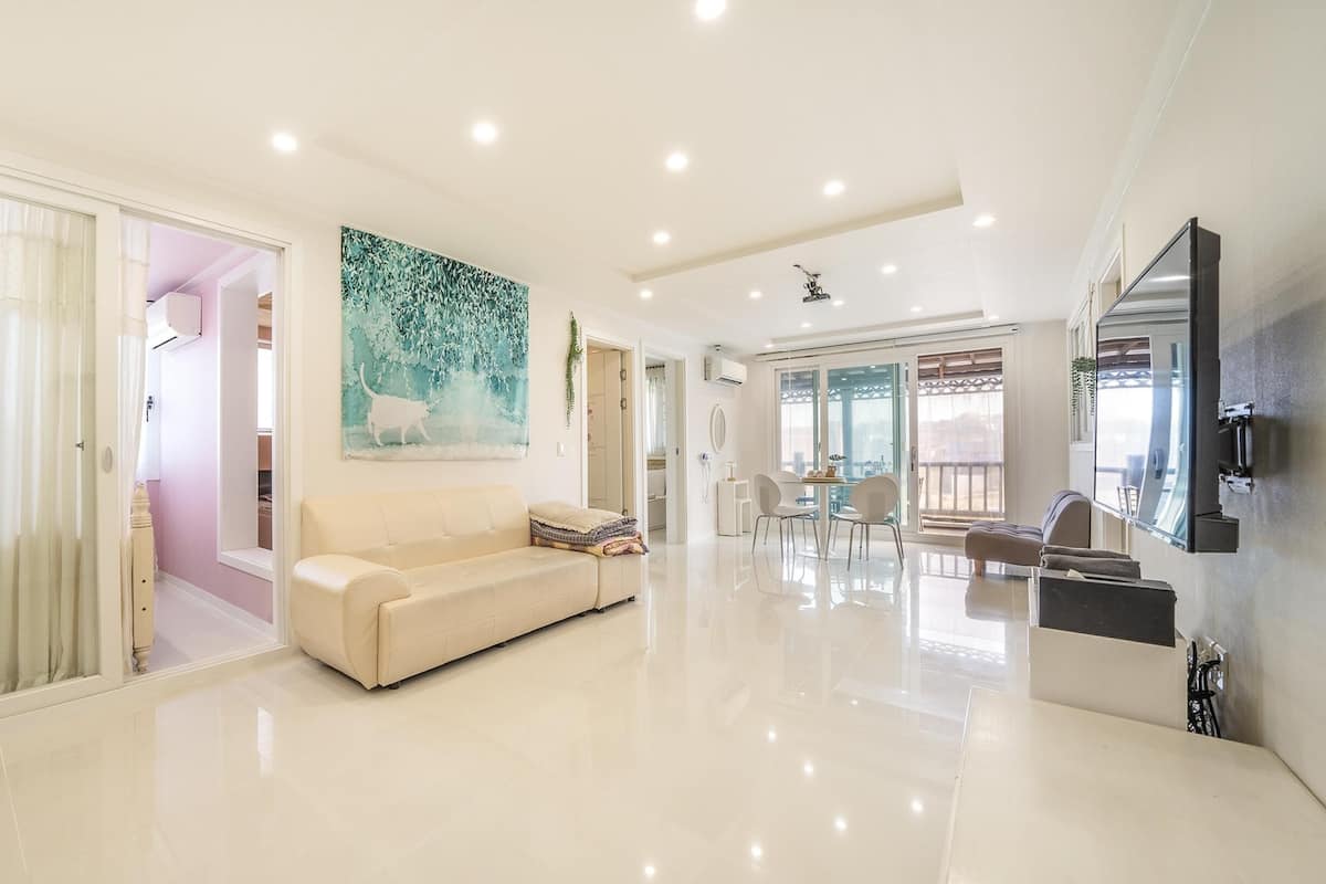 ห้องเบสิก, 3 ห้องนอน (203) | 1 ห้องนอน, Wi-Fi ฟรี