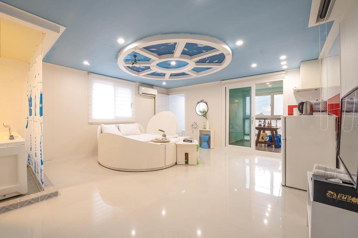 ห้องเบสิก, 1 ห้องนอน (305) | 1 ห้องนอน, Wi-Fi ฟรี
