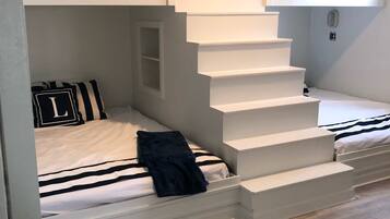 2 chambres, fer et planche Ă  repasser, Wi-Fi, draps fournis