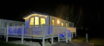 Prime lakeside caravan at Haven Golden Sands