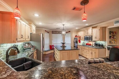 Spacious 7-bedroom, 15-acre estate with private 2-boat and fishing dock!