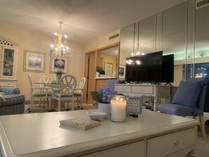 Interior - Spacious 2-bedroom condo in Innisbrook Resort Palm Harbor (Palm Harbor)