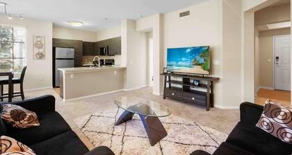 Cozy 2-BD/2BA Apt! 5Mins to Disney! Angel stadium! Honda Center! The Outlets!