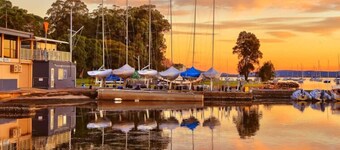 Sailors Cove | Pet Friendly