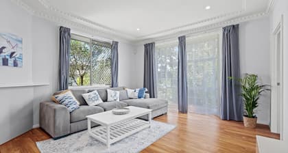 Sailors Cove | Pet Friendly