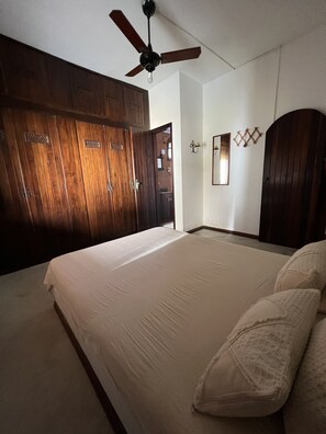 4 bedrooms, free WiFi