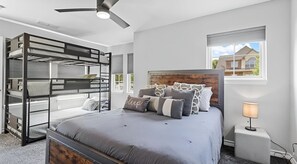 Desk, iron/ironing board, travel cot, free WiFi - Luxury Lake House with Pool table & Hot Tub (Lakewood Village)