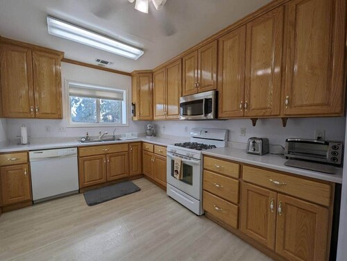 Cozy Apartment in the Beauty of the Black Hills