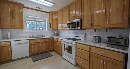 Cozy Apartment in the Beauty of the Black Hills