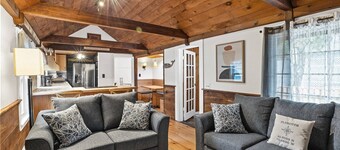 Plymouth Charm: Spacious Home, Firepit, Dog-Friendly, Walk to Harbor, Restaurants, and Shopping