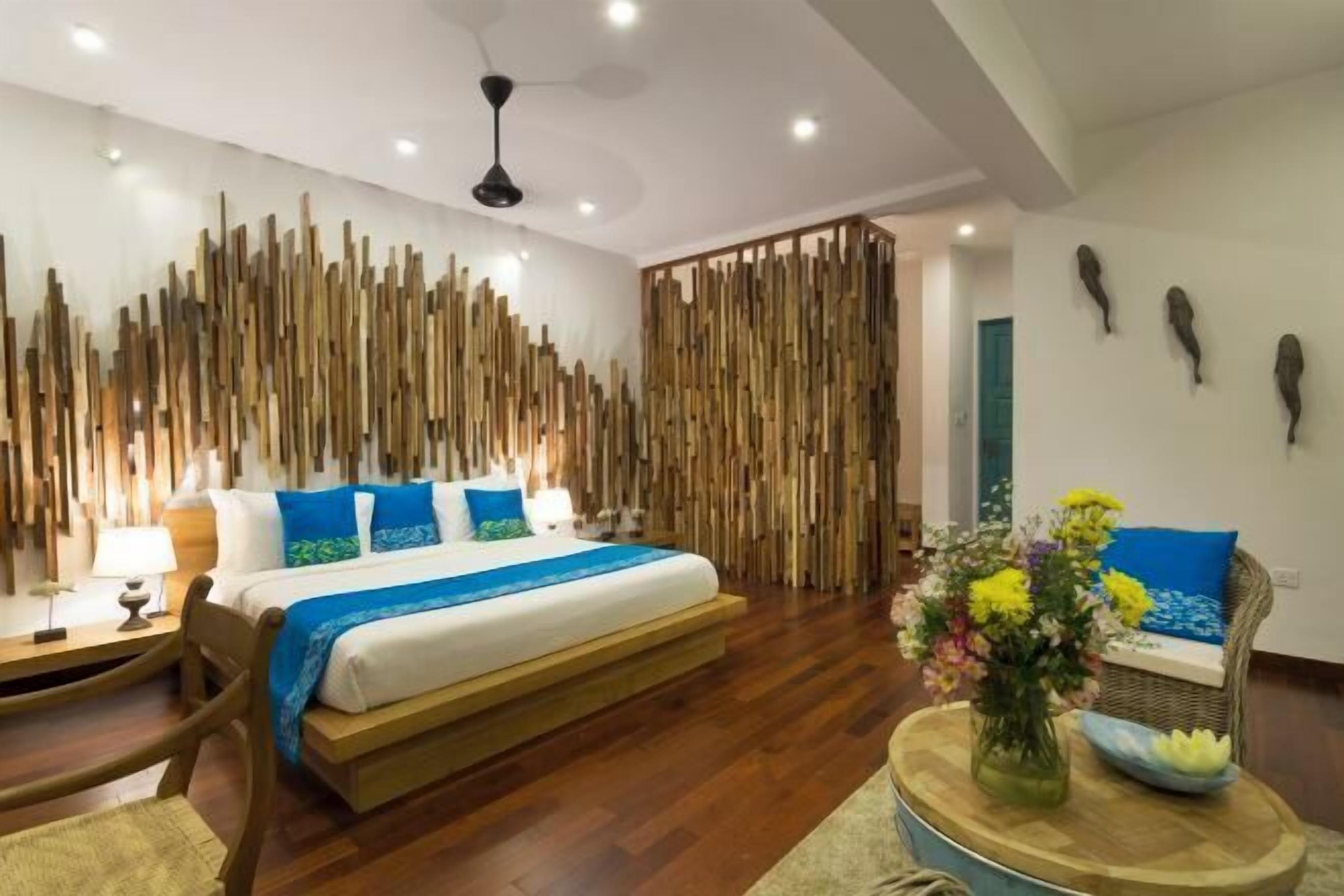 Ropa de cama de alta calidad y minibar 