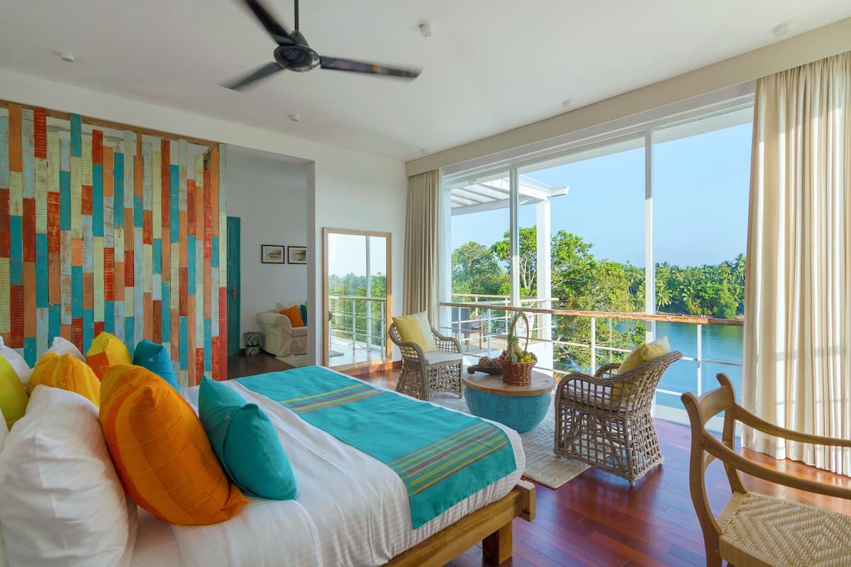 Studio Suite có thiết kế đặc sắc | Bộ đồ giường cao cấp, minibar, két bảo mật tại phòng