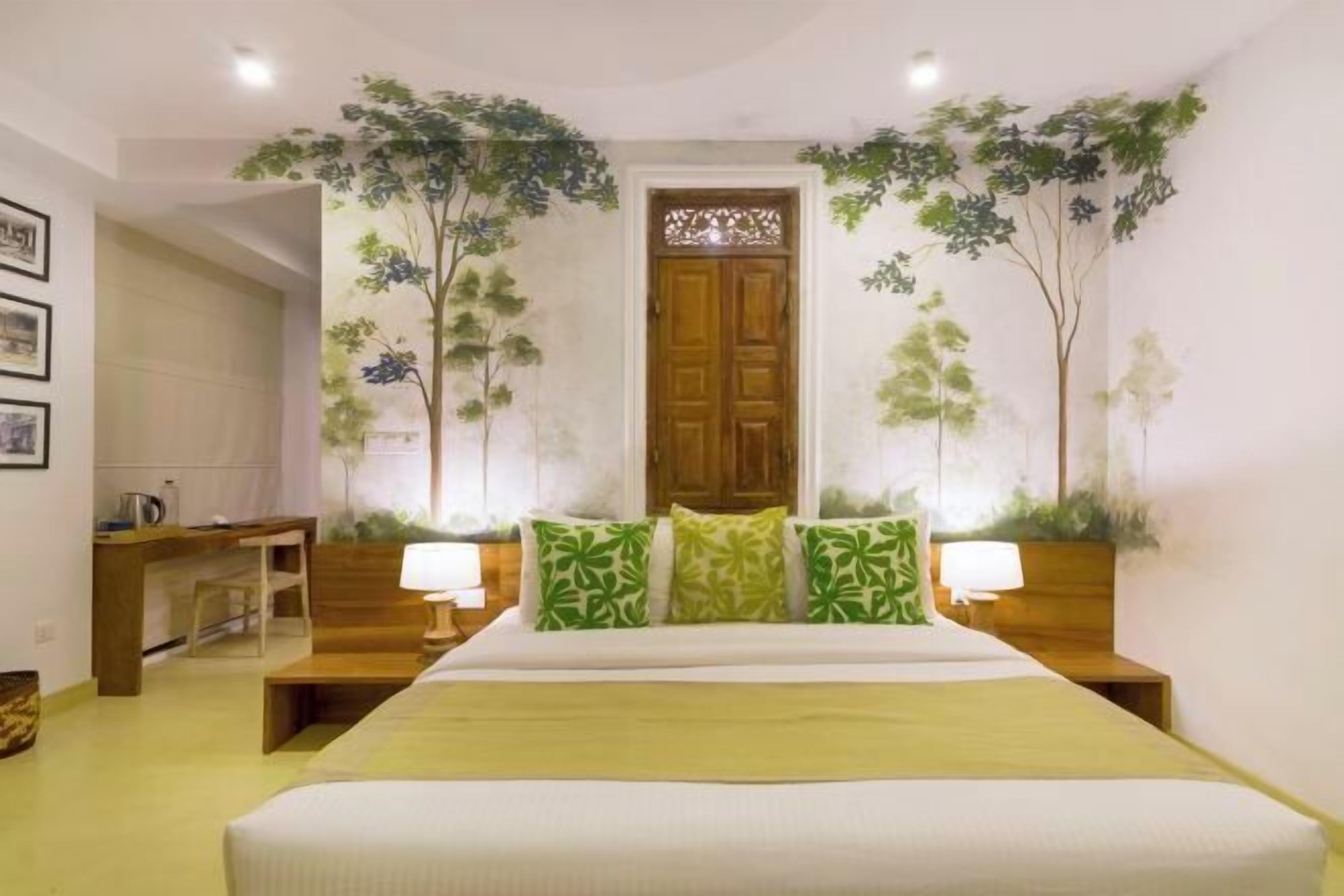 Ropa de cama de alta calidad y minibar 