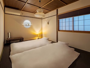 2 bedrooms, in-room safe, individually decorated, individually furnished - Meika Machiya House (Kyoto)