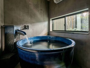 Traditional House, 2 Bedrooms, Kitchen, Garden View | Bathroom | Combined shower/tub, deep soaking tub, rainfall showerhead, hair dryer