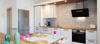 Appartamento 'Wohnung Buche' con terrazza condivisa, balcone e Wi-Fi