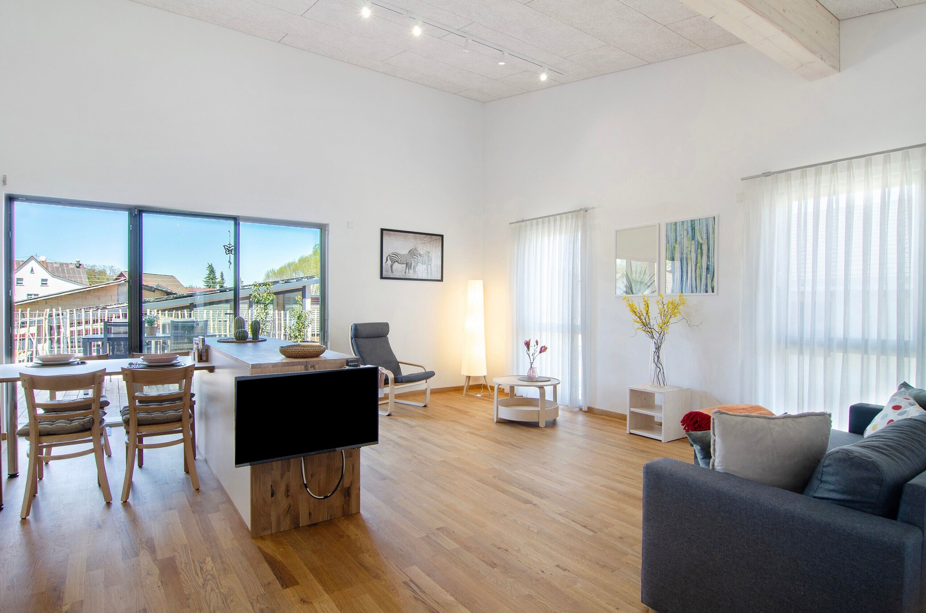 Appartement De Luxe 'Zeder' Avec Terrasse Commune, Balcon Et Wi-fi - Pfullendorf