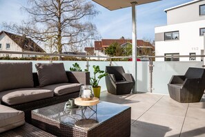 Terrace/patio - Holiday Apartment 'Wohnen an der Ach' with Private Garden, Balcony and Wi-Fi (Bad Wurzach)