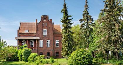 Ferienwohnung Ludwigslust Havelland mit Privatem Garten und Balkon