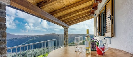 家庭公寓, 多间卧室 (Tourist Farm Tonin - Apartment 3) | 露台