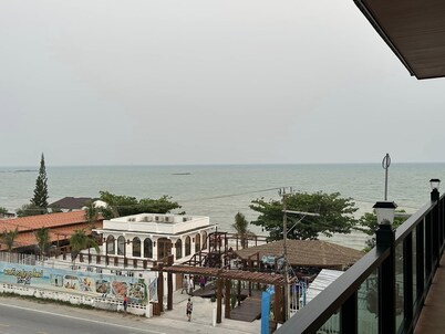 Triple O Phala Beach